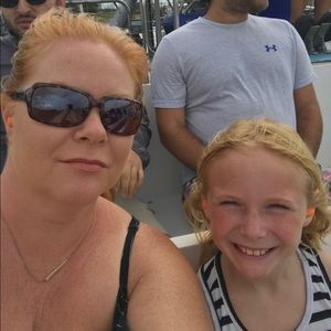 Meet your Posher, Dana